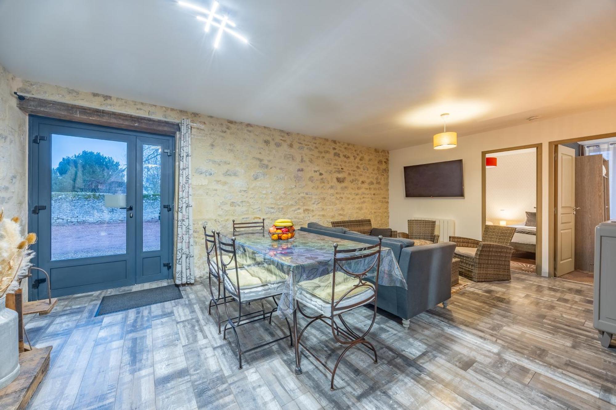 Logis Du Grand Pin Appartement Saint-Martin-des-Entrées Buitenkant foto