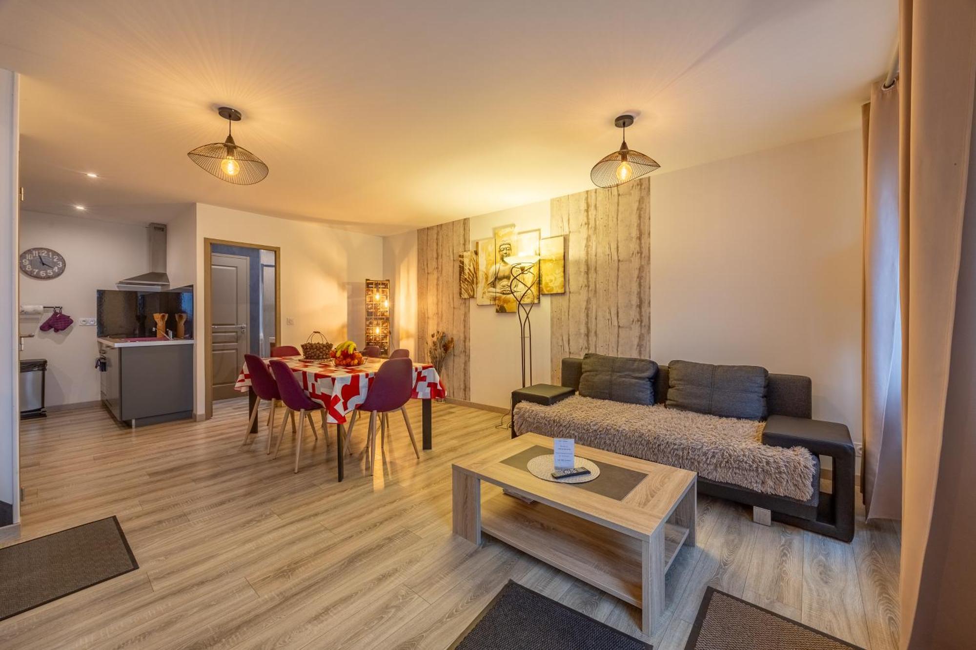 Logis Du Grand Pin Appartement Saint-Martin-des-Entrées Buitenkant foto