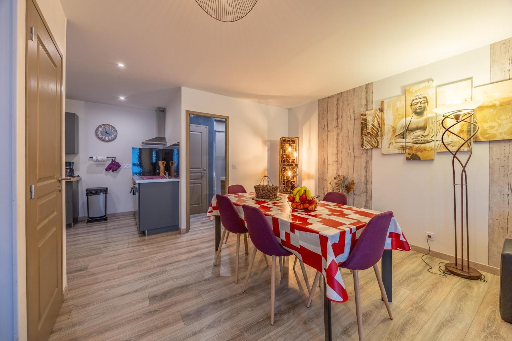 Logis Du Grand Pin Appartement Saint-Martin-des-Entrées Buitenkant foto